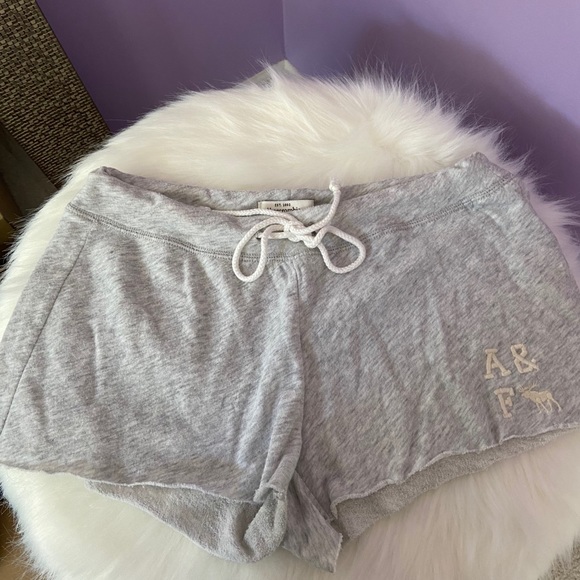Abercrombie & Fitch Pants - Abercrombie & Fitch Gray Lounge Shorts